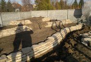 Budowa murków oporowych w ogrodzie w Poznaniu